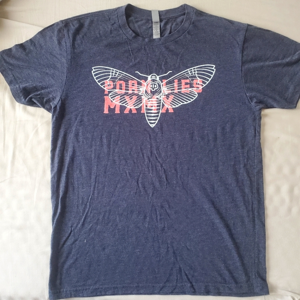 Rare BeachRant men's tshirt, size medium in blue
